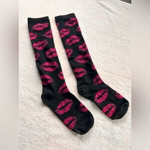 Y2K Black & Neon Pink Lips Knee High Socks Retro Kiss Print Graphic Socks